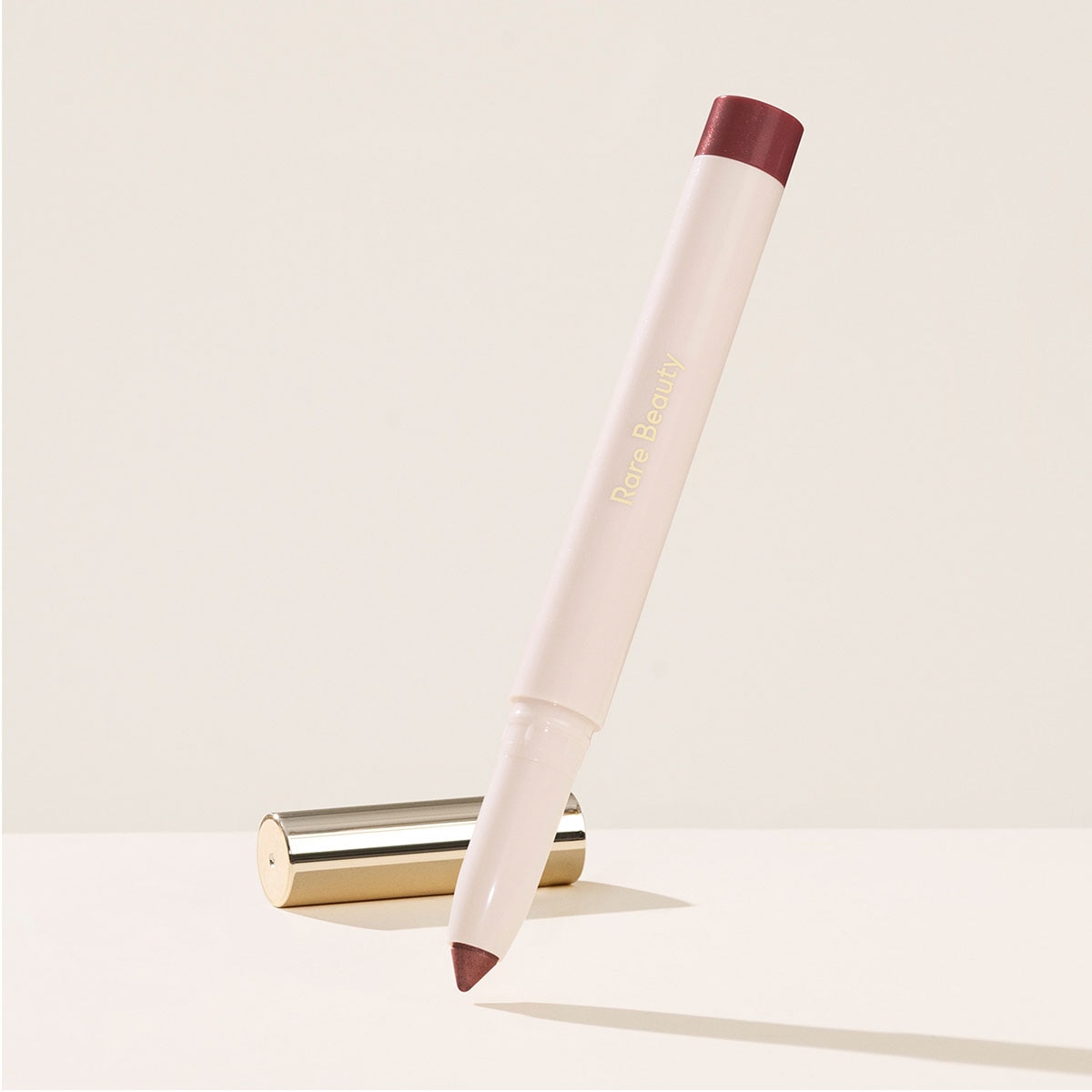 ALL OF THE ABOVE WEIGHTLESS EYESHADOW STICK (SOMBRA DE OJOS EN BARRA)